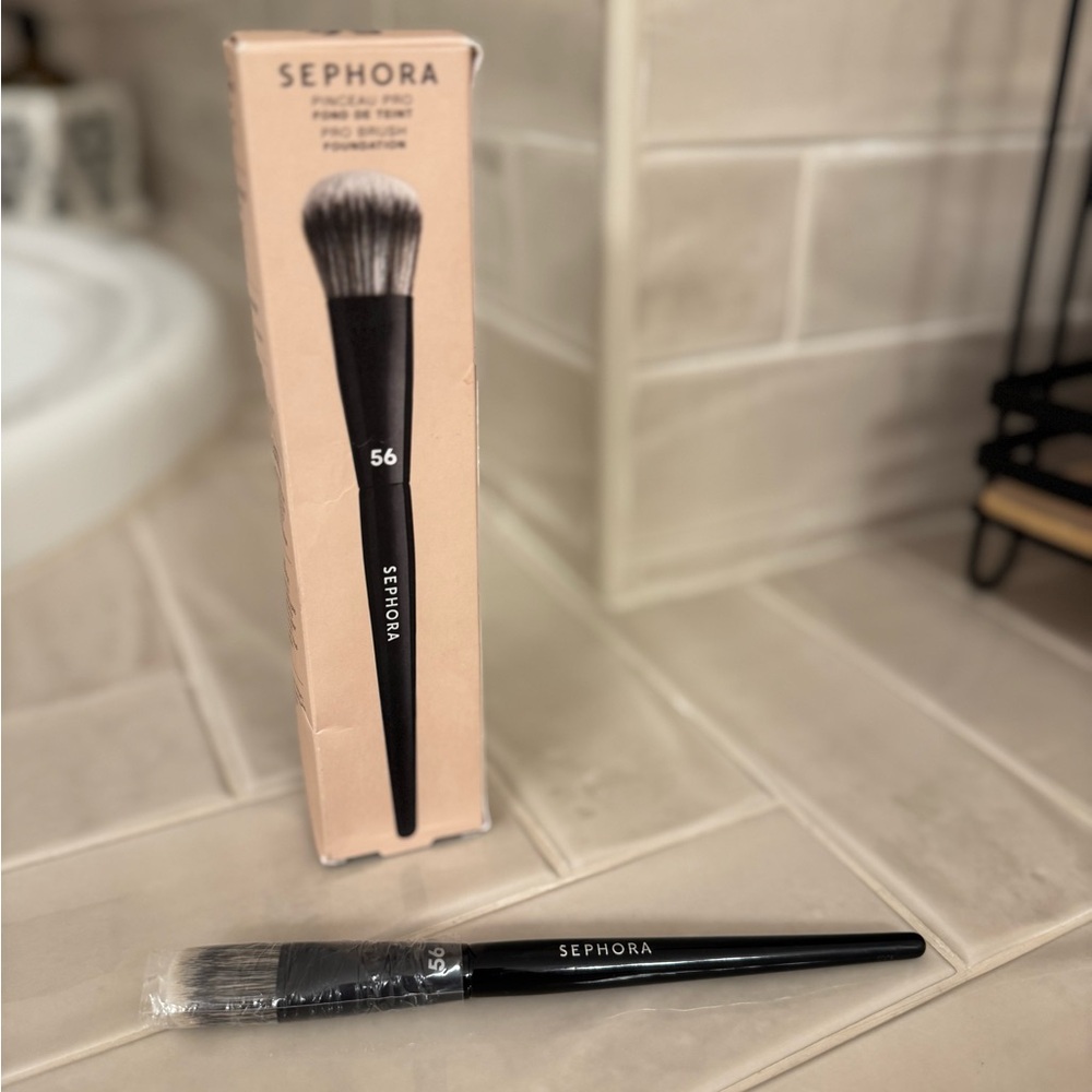 ✨ Sephora Collection Brush No. 56 – Brand New in Box ✨